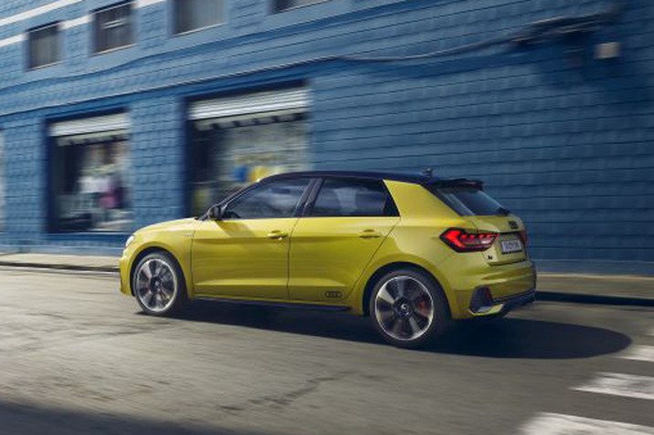 A1 Sportback Seite.jpg